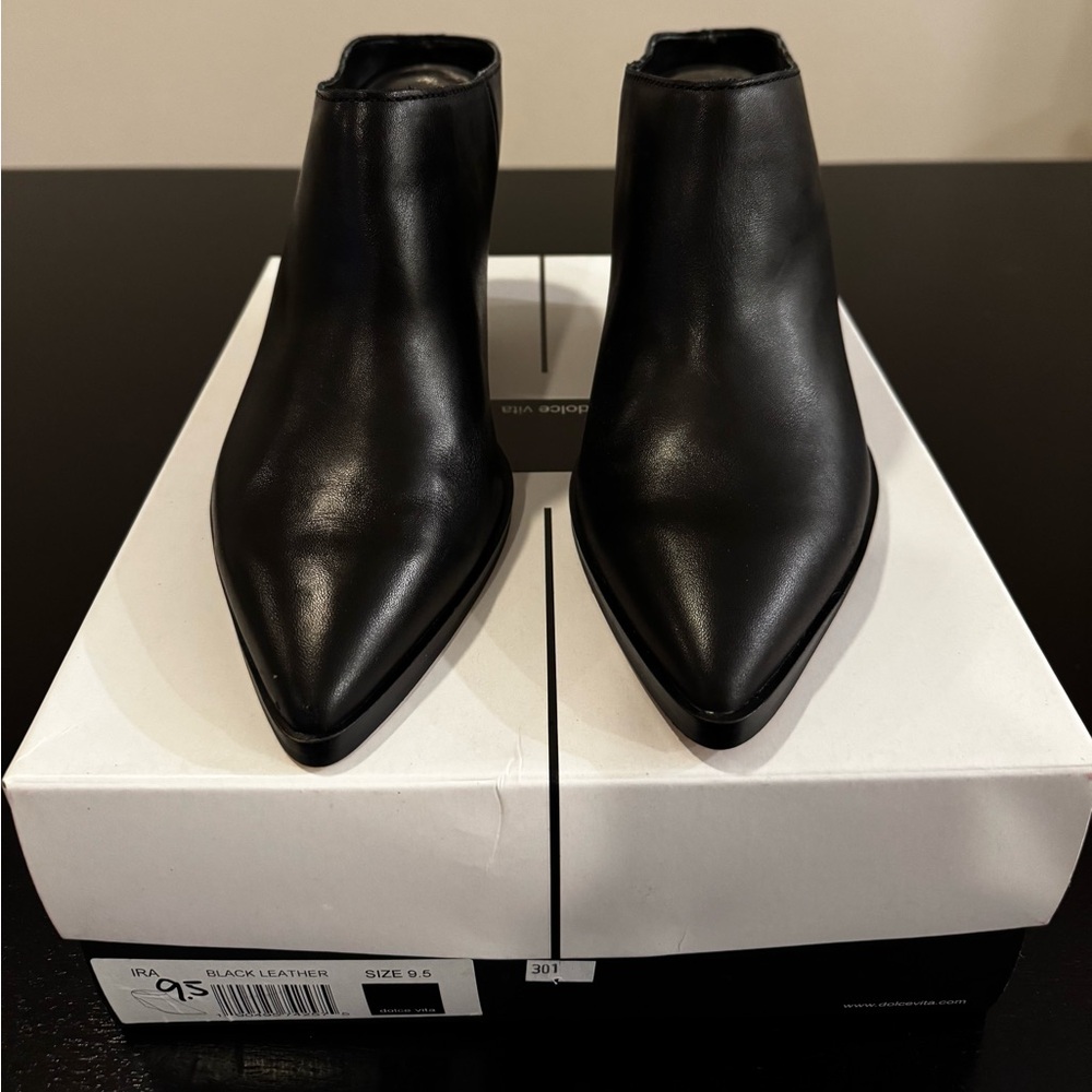 Dolce Vita Ira Mules size 9.5